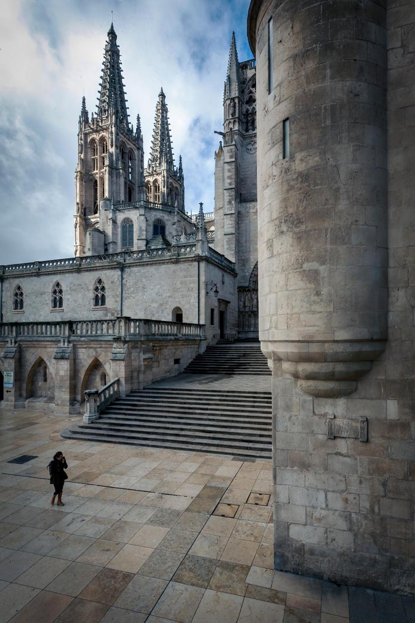 Cinco Balcones A La Catedral By Unique Rooms Burgo Exteriér fotografie